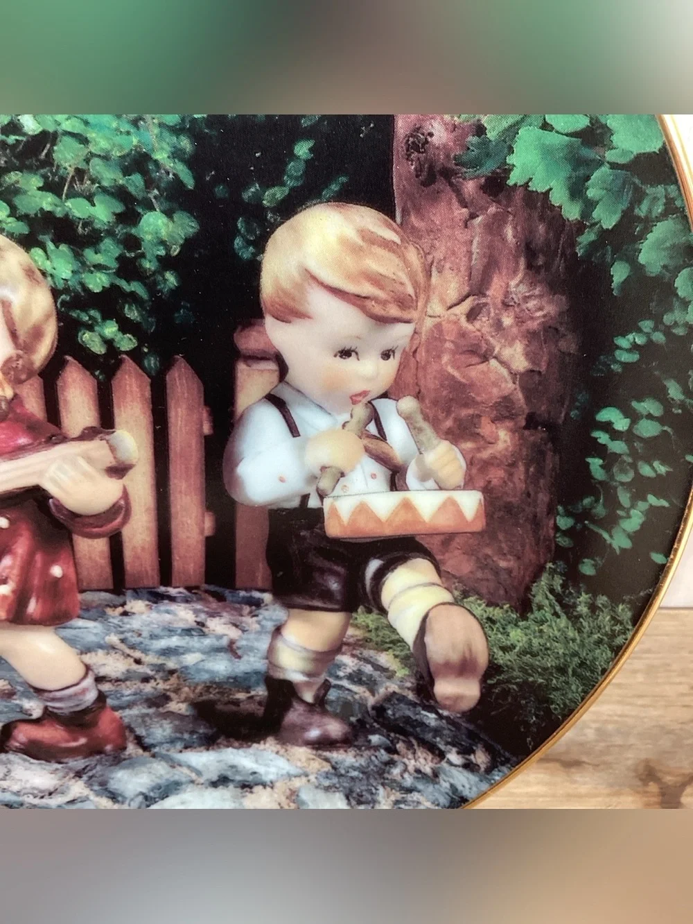 M.I. Hummel 1990 “Private Parade”, Little Companions Plate Danbury Mint #Q9971